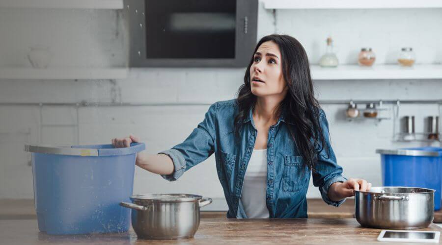 Why choose water damage restoration service for emergency water extraction services in Orange